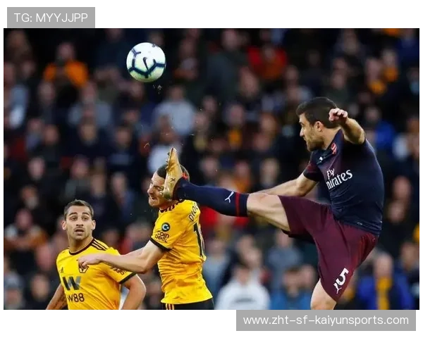 塞维利亚在国内市场锁定一名新兴边锋：未来战术的关键拼图