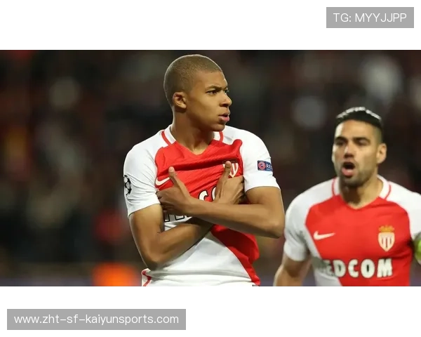 姆巴佩启动速度拉满，摩纳哥防线被反复拉扯，姆巴佩摩纳哥集锦